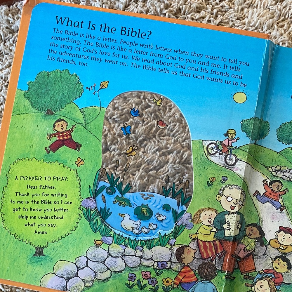 Children's Religious Book Collection - Picture 2 of 15